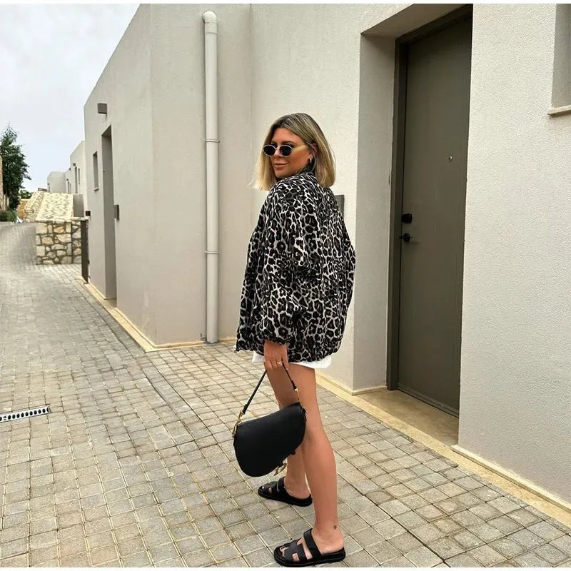 Bomberjacka med leopardmönster | Oversized | Dragkedja | Leopardjacka | Damjacka-Mira Lina