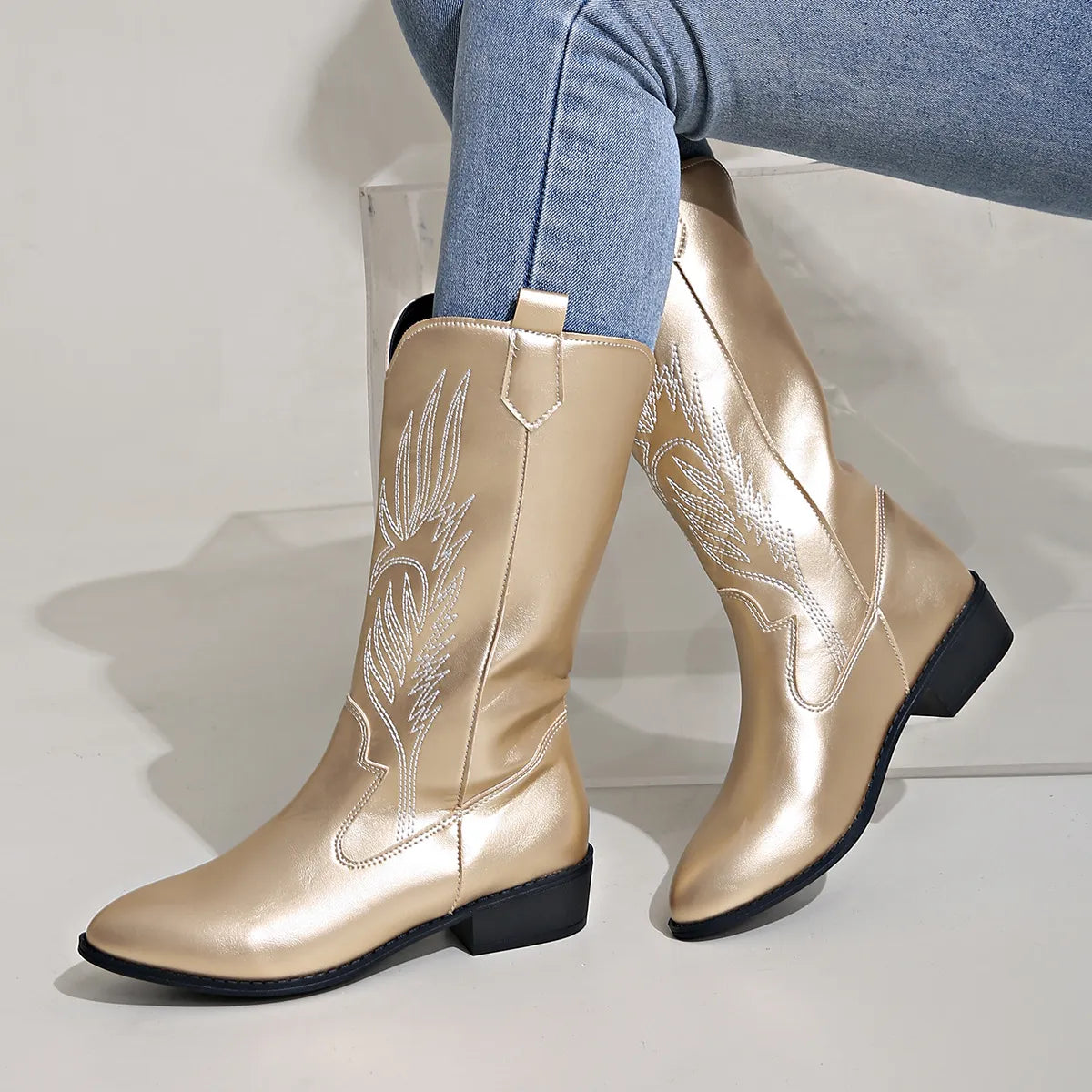 Cowgirl-stövlar - Metallic lågklackade Western Cowboy-stövlar för Kvinnor-Mira Lina