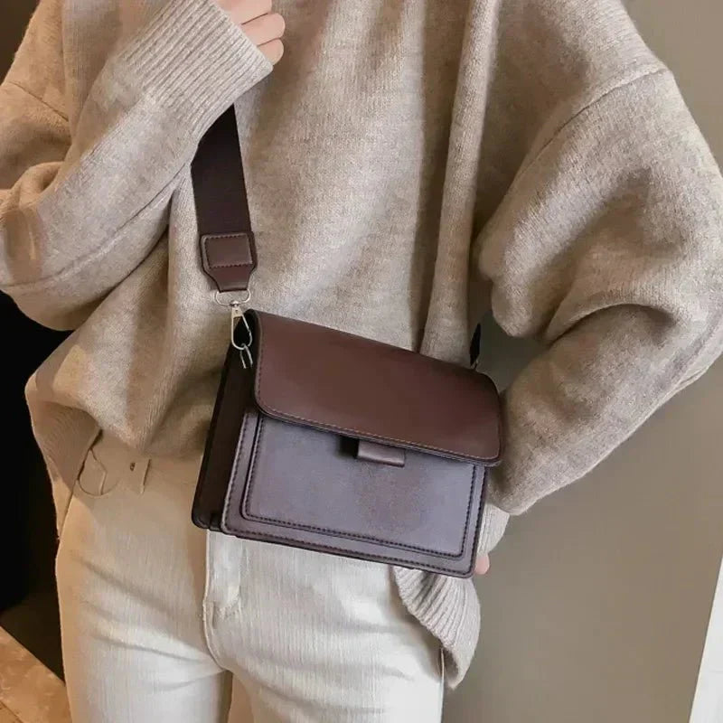 Crossbody-väska - Mini Flip-väska med tjock rem för Kvinnor-Mira Lina