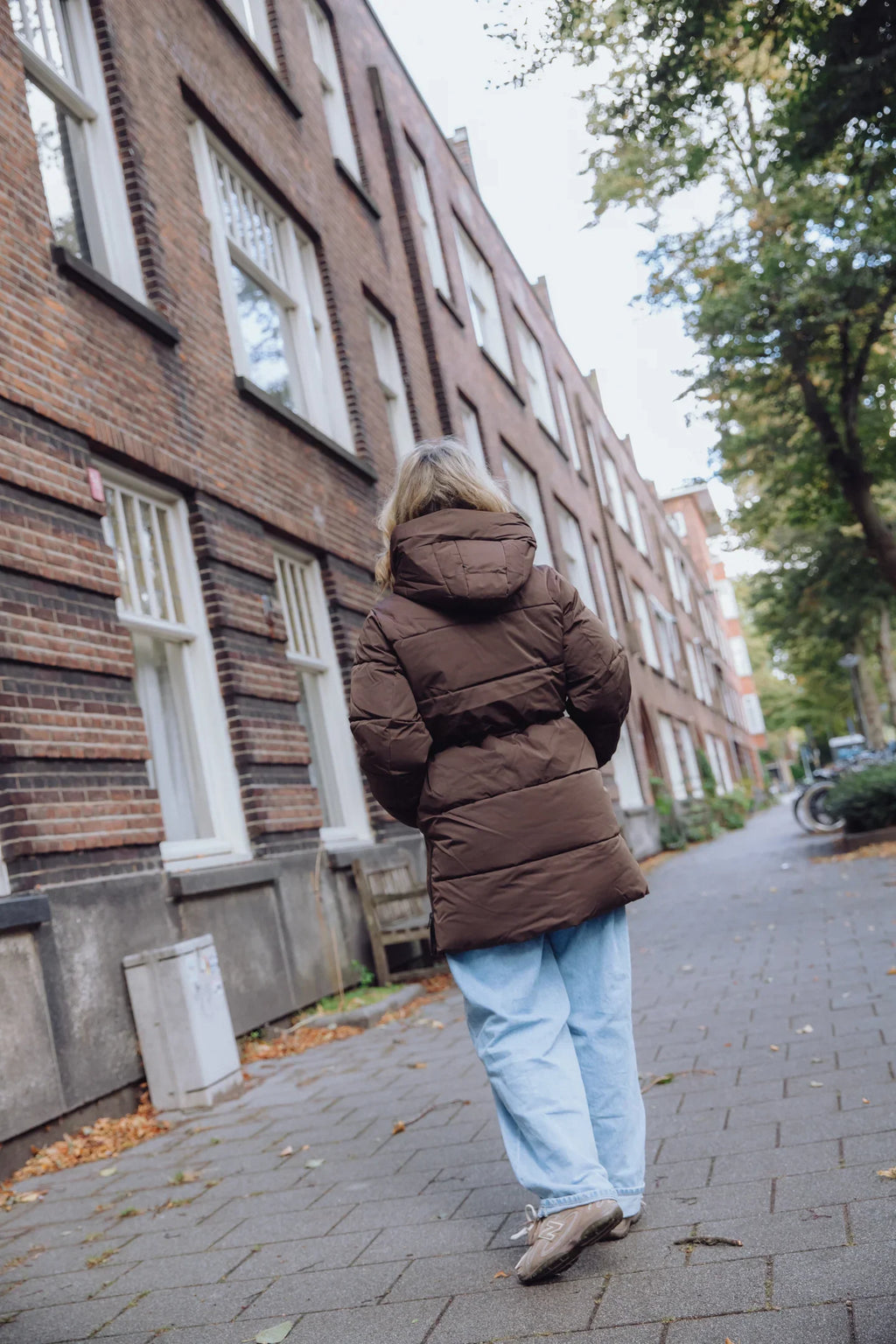 Damjacka med vaddering – Huv – Medellång – Pufferjacka – Vinterjacka för damer-Mira Lina