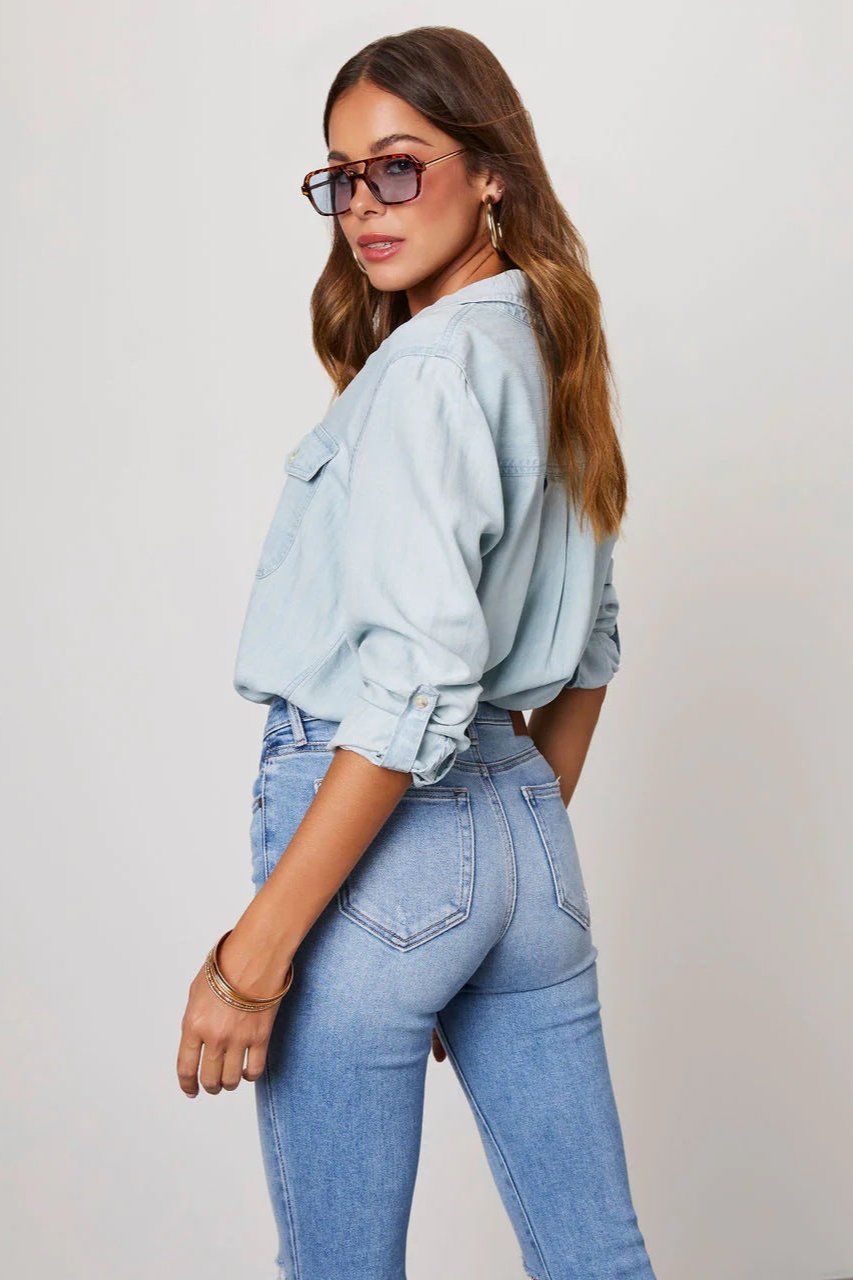 Denimskjorta | Långärmad | Bröstfickor | Knappskjorta | Damskjorta-Mira Lina