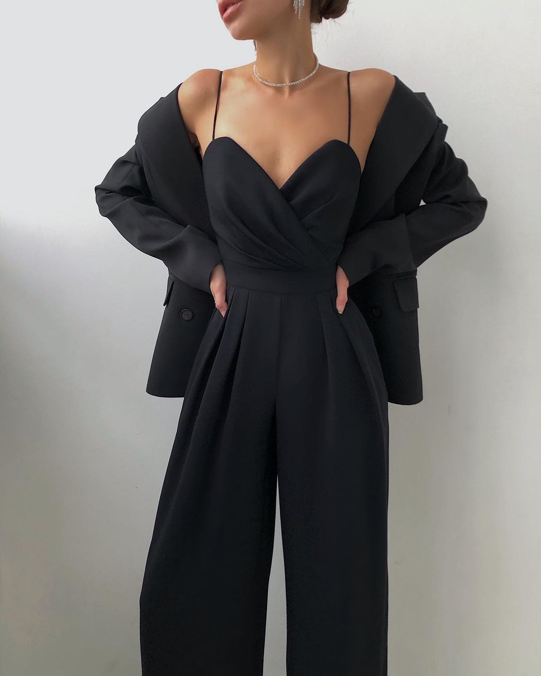 Elegant jumpsuit | Ärmlös | Spaghettistroppar | Jumpsuit med vida ben | Jumpsuit för kvinnor-Mira Lina