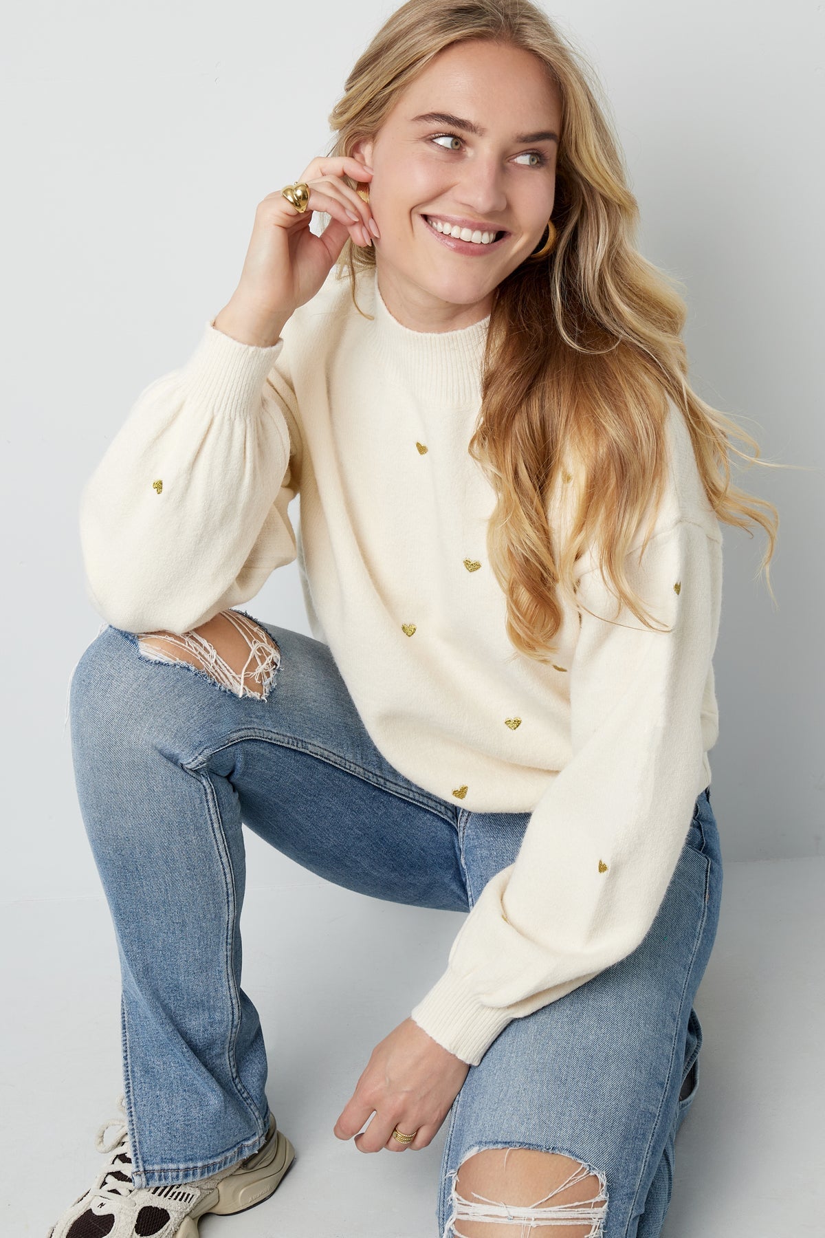 Hjärtat-tröja – Löst sittande – Hög hals – Stickad tröja – Stickade plagg för damer-Mira Lina