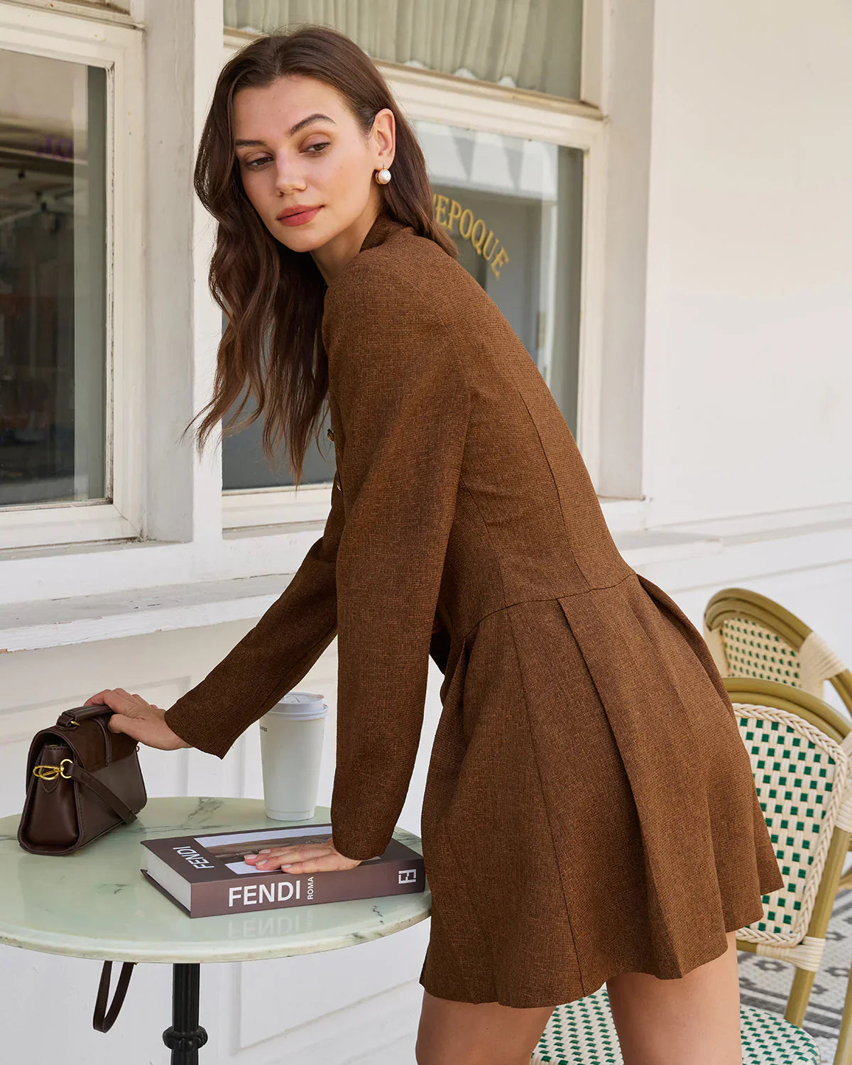 Långärmad klänning - Brun plisserad miniklänning för kvinnor till hösten-Mira Lina