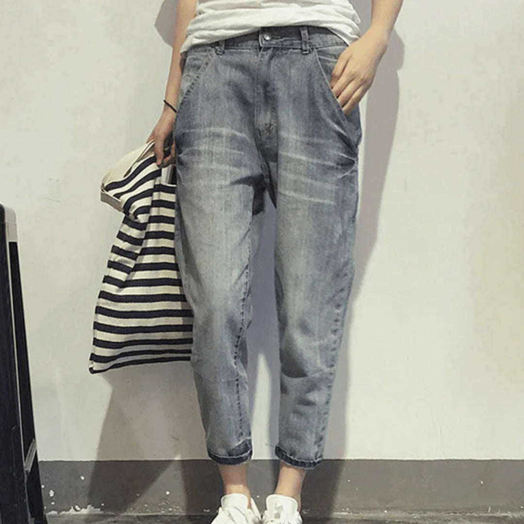 Löst sittande jeans - Carrot Cut - Ljusblå - Baggy jeans - Damjeans-Mira Lina