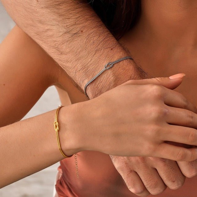 Love Knot-armband | Justerbart | Minimalistiskt | Gul metalltonarmband | Damarmband-Mira Lina