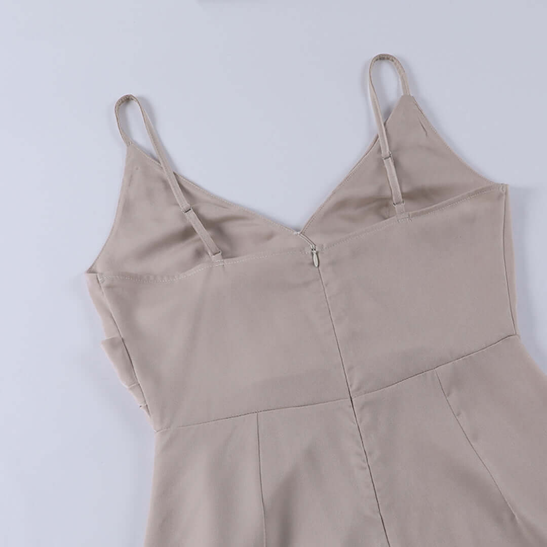Maxiklänning | V-hals | Slits | Elegant klänning | Festklänning-Mira Lina
