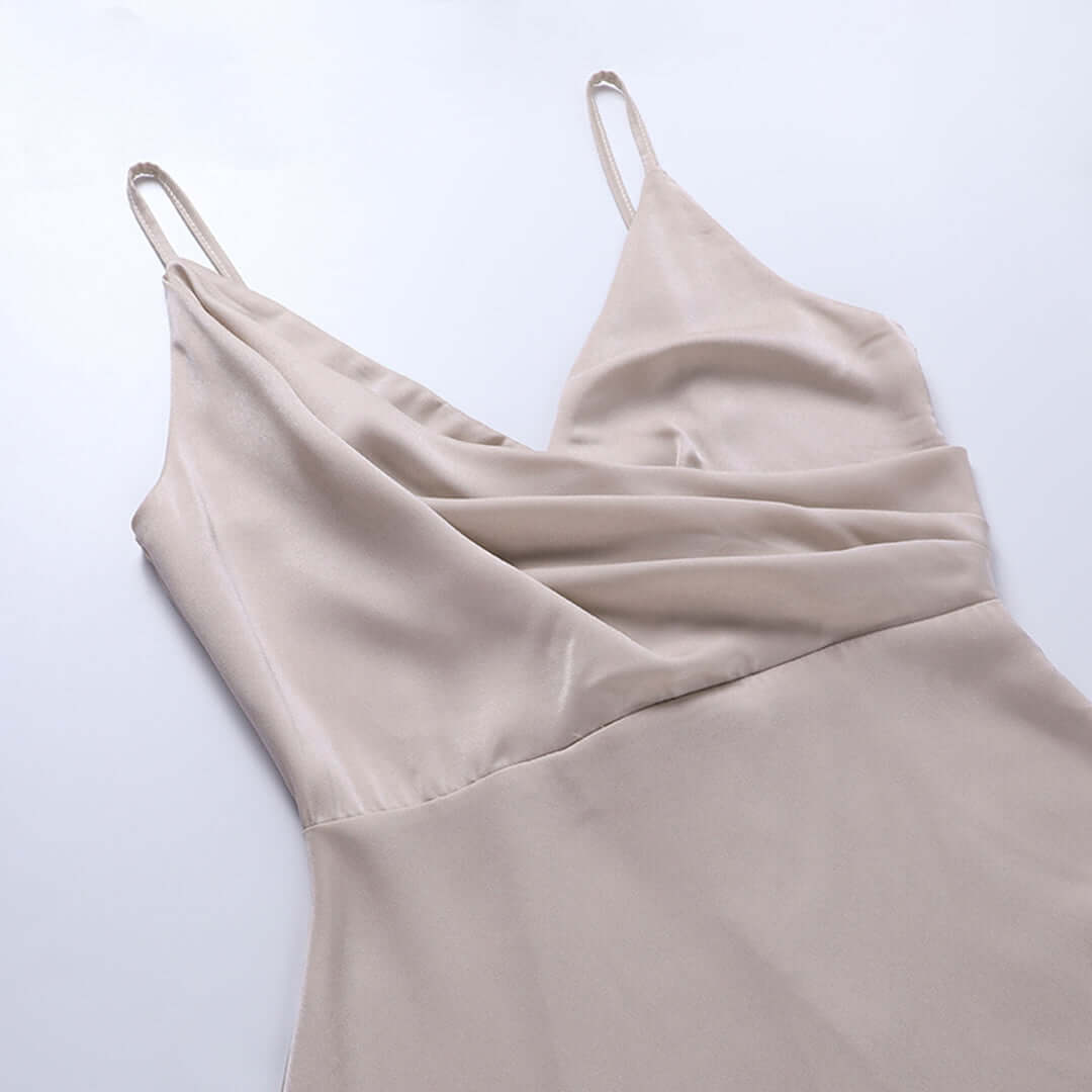Maxiklänning | V-hals | Slits | Elegant klänning | Festklänning-Mira Lina