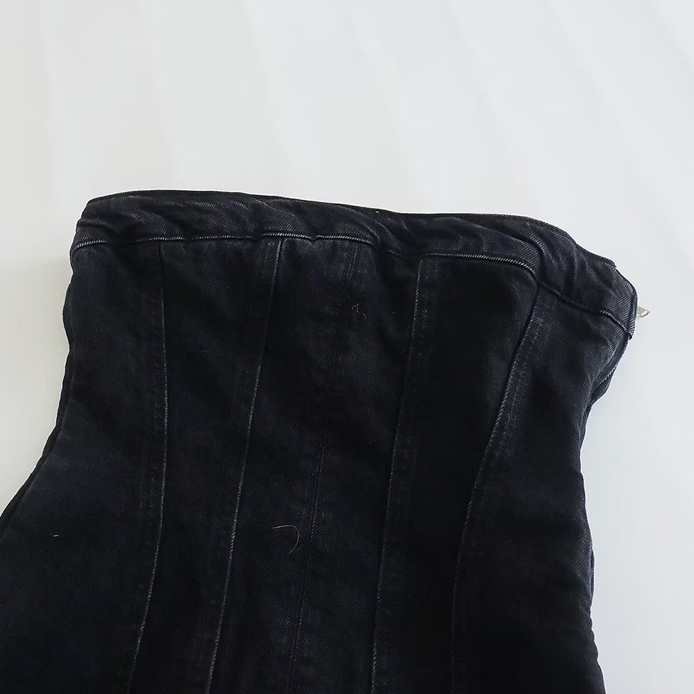 Mini twillvävklänning - Damklänning med axelband i tubbodycon-twillväv-Mira Lina