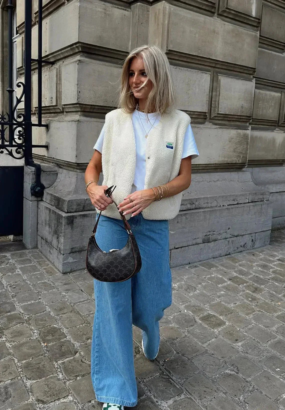 Teddyväst | Bodywarmer | Knäppbar | Fleeceväst | Damgilet-Mira Lina
