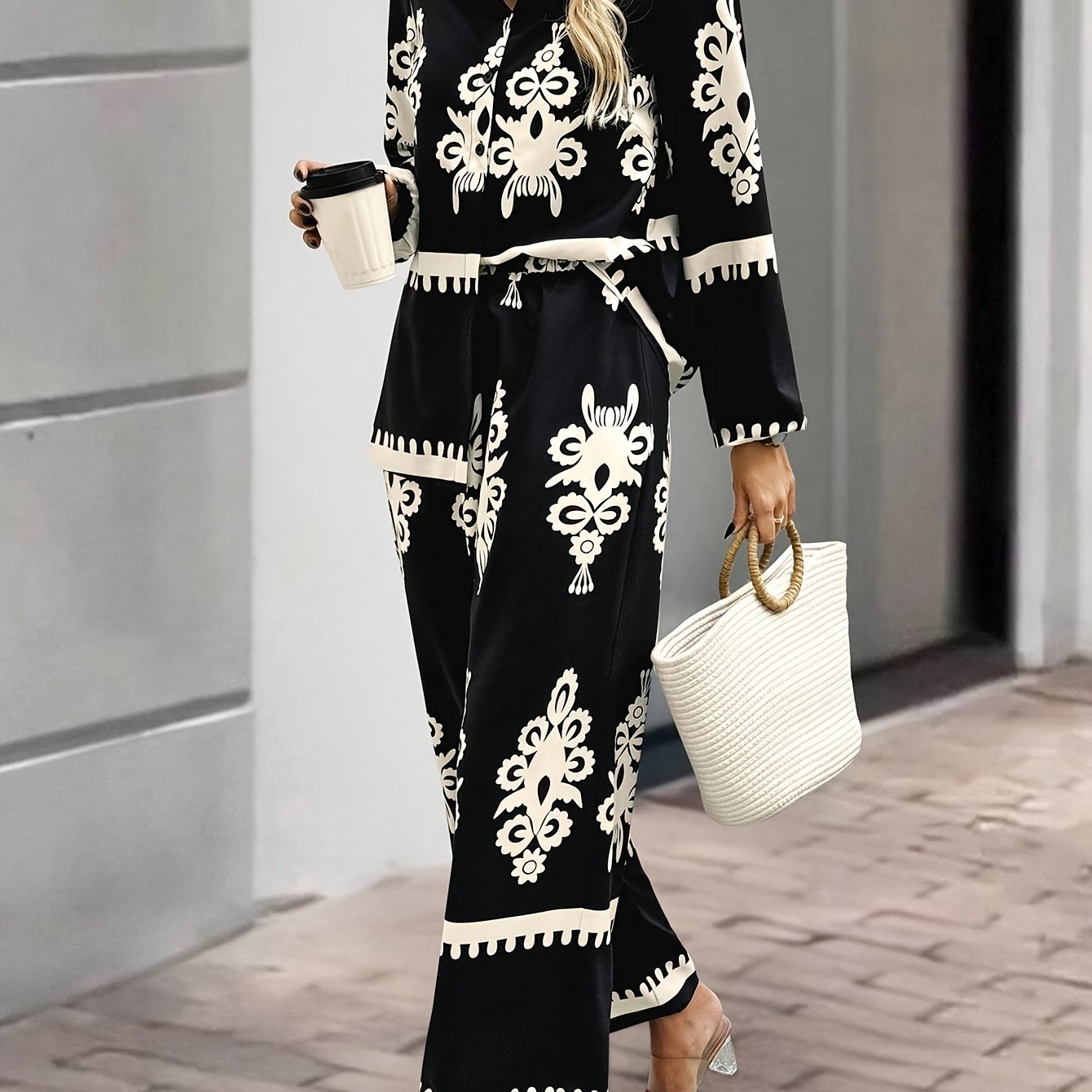 Tvådelat set - Byxor med vida ben - Blazer - Coord-set - Damksyntetmaterial med struktur-Mira Lina