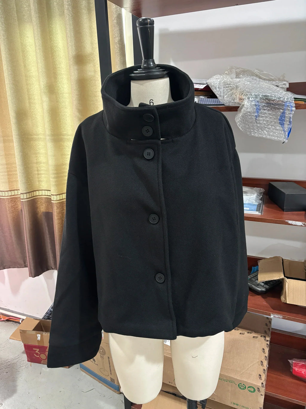 Winter Trench Coat | Kort | Oversized | Ullblandning Trench Coat | Damjacka-Mira Lina